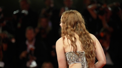 2022-09-04_-_Venice_2022_-_The_Whale_Premiere_NEW_28329_mov4681.jpg