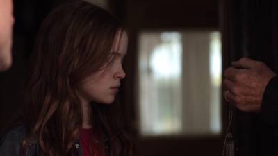 American_Odyssey_S01E04_mp41818.jpg
