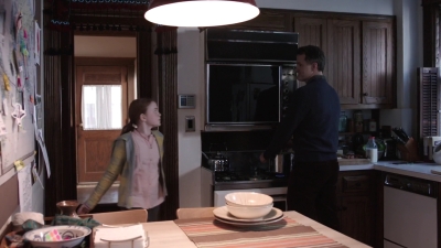 American_Odyssey_S01E09_mp46099.jpg