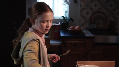 American_Odyssey_S01E09_mp46128.jpg