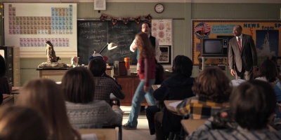 Stranger_Things_S02E01_mp40932.jpg