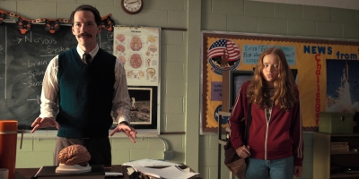 Stranger_Things_S02E01_mp40942.jpg