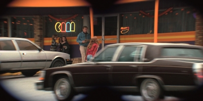 Stranger_Things_S02E01_mp41832.jpg