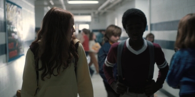 Stranger_Things_S02E03_mp46621.jpg