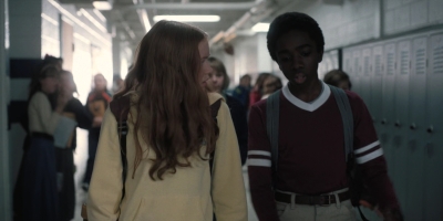 Stranger_Things_S02E03_mp46628.jpg