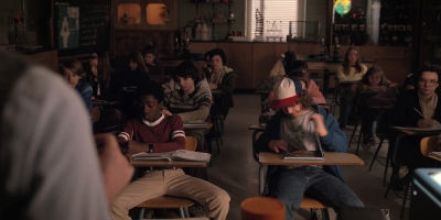 Stranger_Things_S02E03_mp46740.jpg