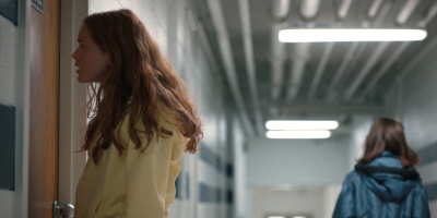 Stranger_Things_S02E03_mp48083.jpg