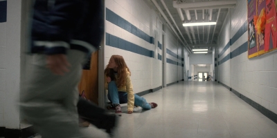 Stranger_Things_S02E03_mp48144.jpg