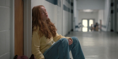 Stranger_Things_S02E03_mp48146.jpg