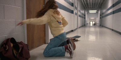 Stranger_Things_S02E03_mp48150.jpg