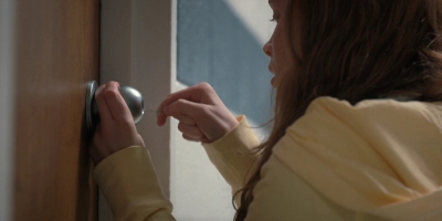 Stranger_Things_S02E03_mp48152.jpg