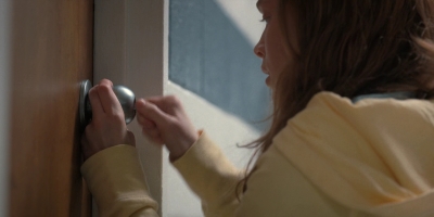 Stranger_Things_S02E03_mp48153.jpg