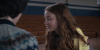 Stranger_Things_S02E03_mp48516.jpg
