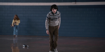 Stranger_Things_S02E03_mp48581.jpg