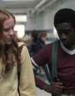 Stranger_Things_S02E03_mp46619.jpg