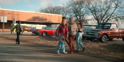 Stranger_Things_S02E04_mp45115.jpg
