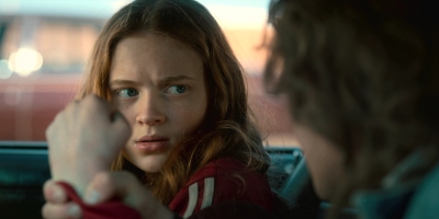 Stranger_Things_S02E04_mp45237.jpg