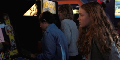 Stranger_Things_S02E05_mp41269.jpg