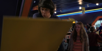 Stranger_Things_S02E05_mp41283.jpg