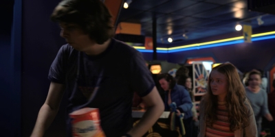Stranger_Things_S02E05_mp41284.jpg