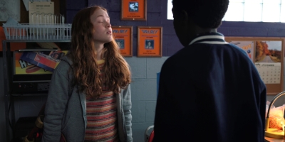Stranger_Things_S02E05_mp41328.jpg