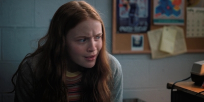 Stranger_Things_S02E05_mp42304.jpg