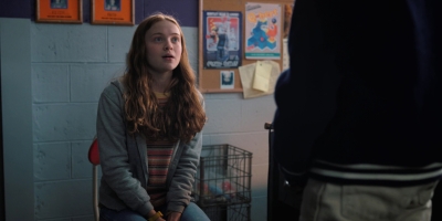 Stranger_Things_S02E05_mp42322.jpg
