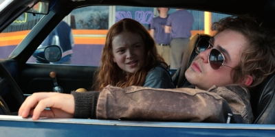 Stranger_Things_S02E05_mp42434.jpg
