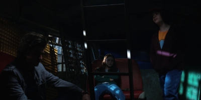 Stranger_Things_S02E06_mp48124.jpg