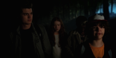 Stranger_Things_S02E08_mp46529.jpg