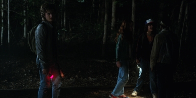 Stranger_Things_S02E08_mp46575.jpg