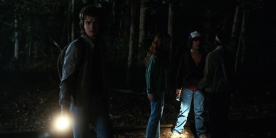 Stranger_Things_S02E08_mp46580.jpg