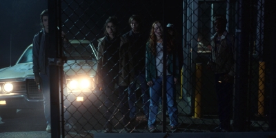 Stranger_Things_S02E08_mp46982.jpg