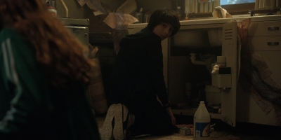 Stranger_Things_S02E08_mp47856.jpg