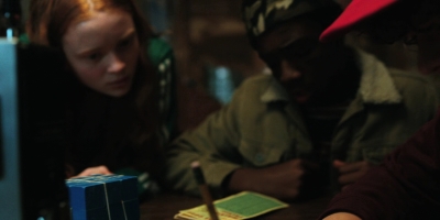 Stranger_Things_S02E08_mp48380.jpg