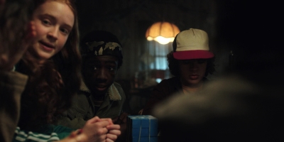 Stranger_Things_S02E08_mp48384.jpg