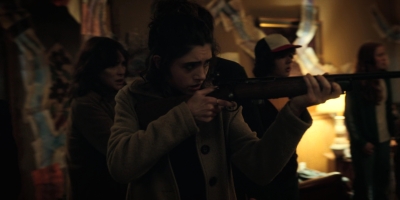 Stranger_Things_S02E08_mp48549.jpg