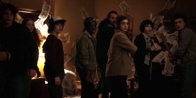 Stranger_Things_S02E08_mp48613.jpg