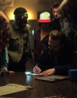 Stranger_Things_S02E08_mp48335.jpg