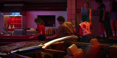 Stranger_Things_S03E08_mp47929.jpg
