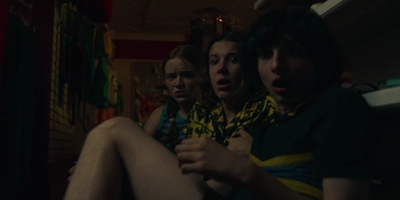 Stranger_Things_S03E08_mp48467.jpg