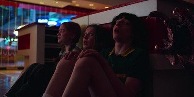Stranger_Things_S03E08_mp48572.jpg