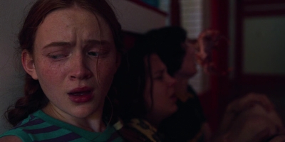 Stranger_Things_S03E08_mp48575.jpg