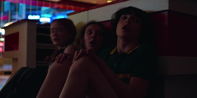 Stranger_Things_S03E08_mp48582.jpg
