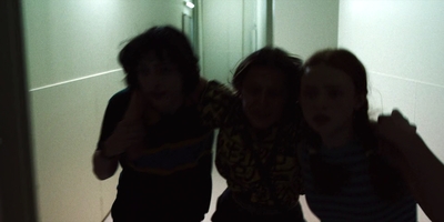 Stranger_Things_S03E08_mp49144.jpg