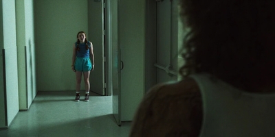 Stranger_Things_S03E08_mp49160.jpg