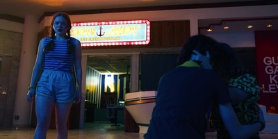 Stranger_Things_S03E08_mp49853.jpg