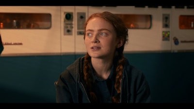 Stranger_Things_S05E07_mkv2434.jpg