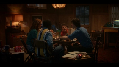 Stranger_Things_S05E08_mkv6455.jpg