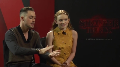 2017-10-13_-_Marie_Lozano_-_Stranger_Things_S02_Interview_mp40496.jpg